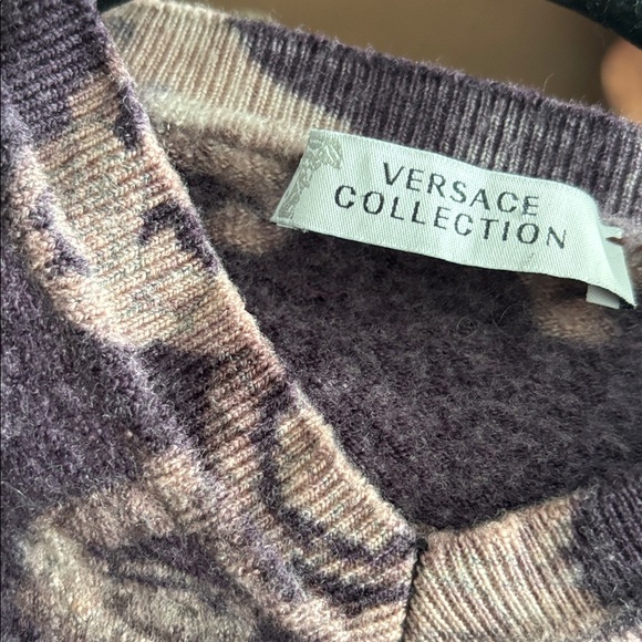 Authentic Versace Collection Tiger Motif Crewneck Sweater - Plum & Taupe - Picture 5 of 8